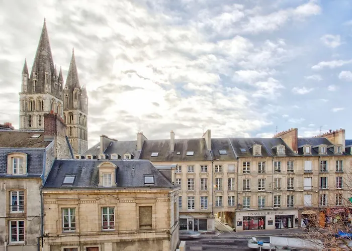 Logement très cosy hyper-Centre Caen et parking
