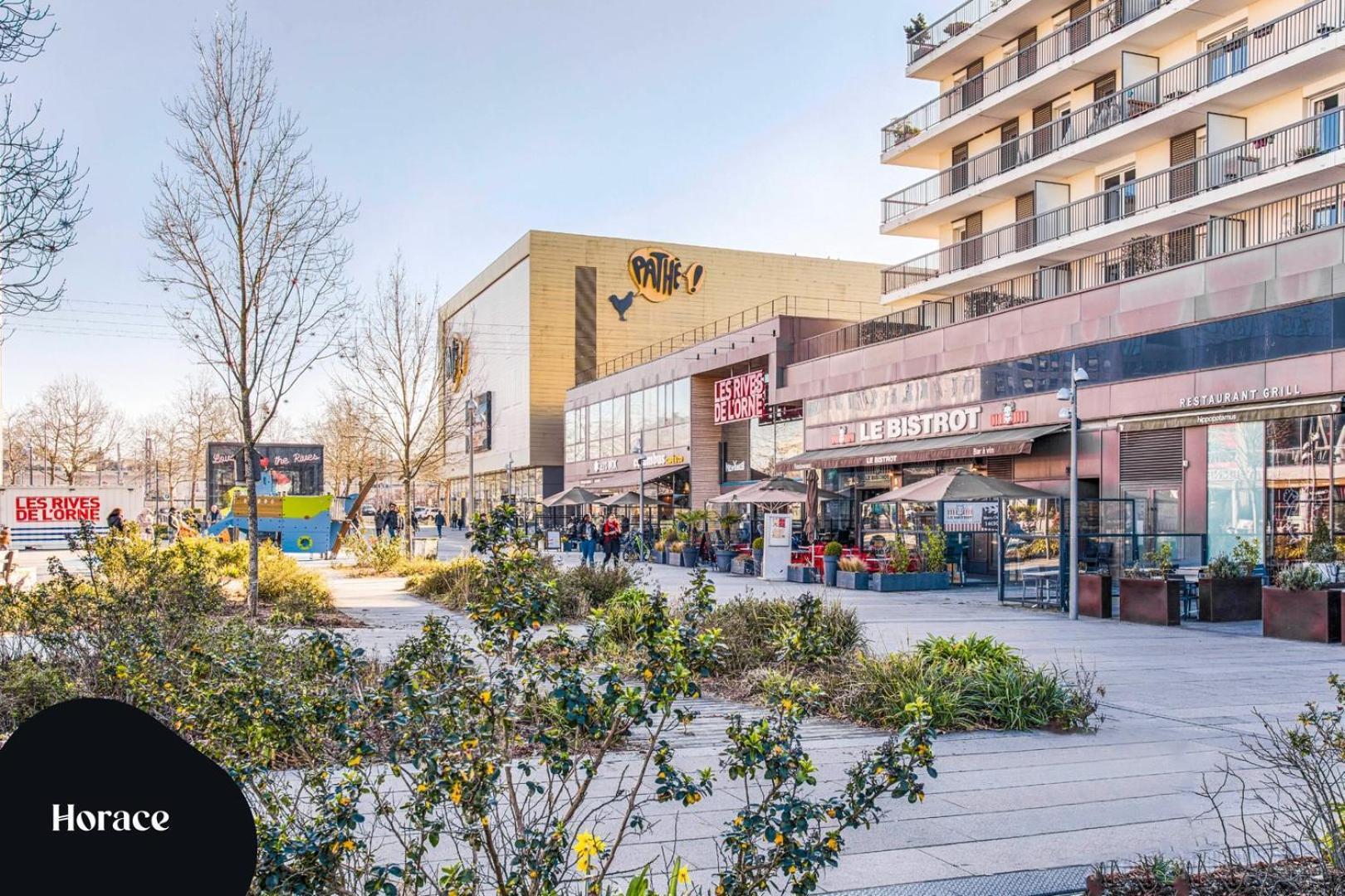 La Casa Bella — Parking Prive & Vue Sur L'abbaye Caen